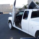 Chevrolet Colorado / Canyon 2004-2012 Lambo Vertical Doors Kit ( Special Order ) - VDCCHEVYCOL0407 - Image 3