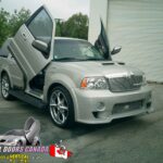 Lincoln Navigator 1997-2002 Lambo Vertical Doors Kit - VDCLN9702 - Image 5